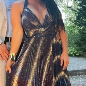 Gorgeous size 10 pleated gown